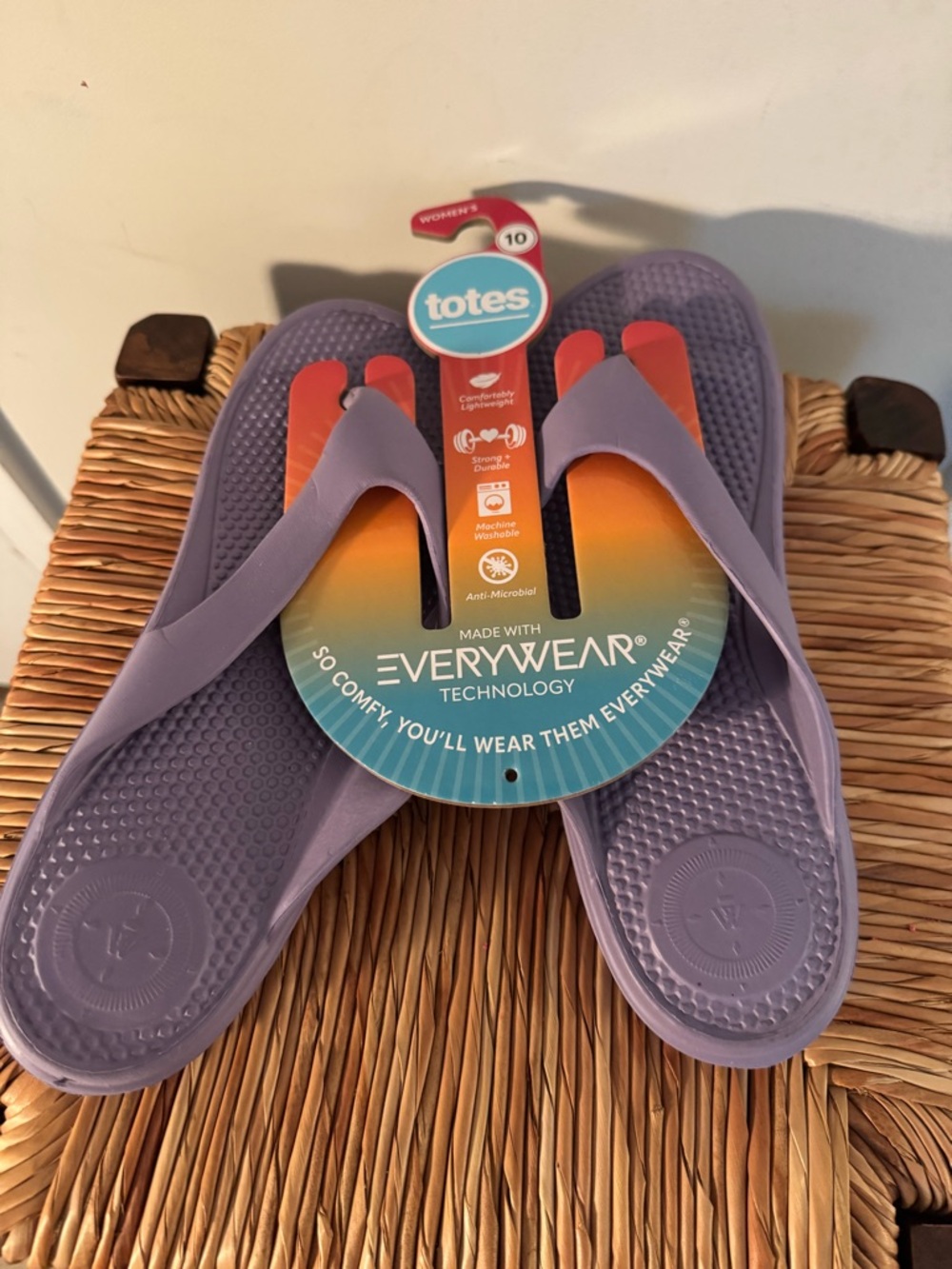 Women’s totes Lavender Everyday Flip Sandals size 10